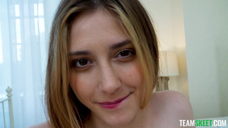 Funky Town на порно кастинге принимает в пизду по самые помидоры