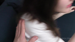 Ей только 19 лет, а она уже сосет член и ебется как грязная шлюха, Margo Von Teese!