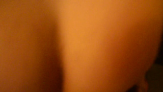 Горячая женушка между двух огней